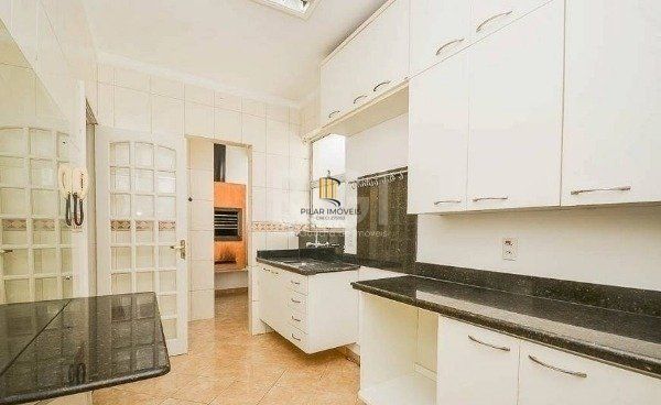 Apartamento 3 dormitórios no bairro Menino Deus