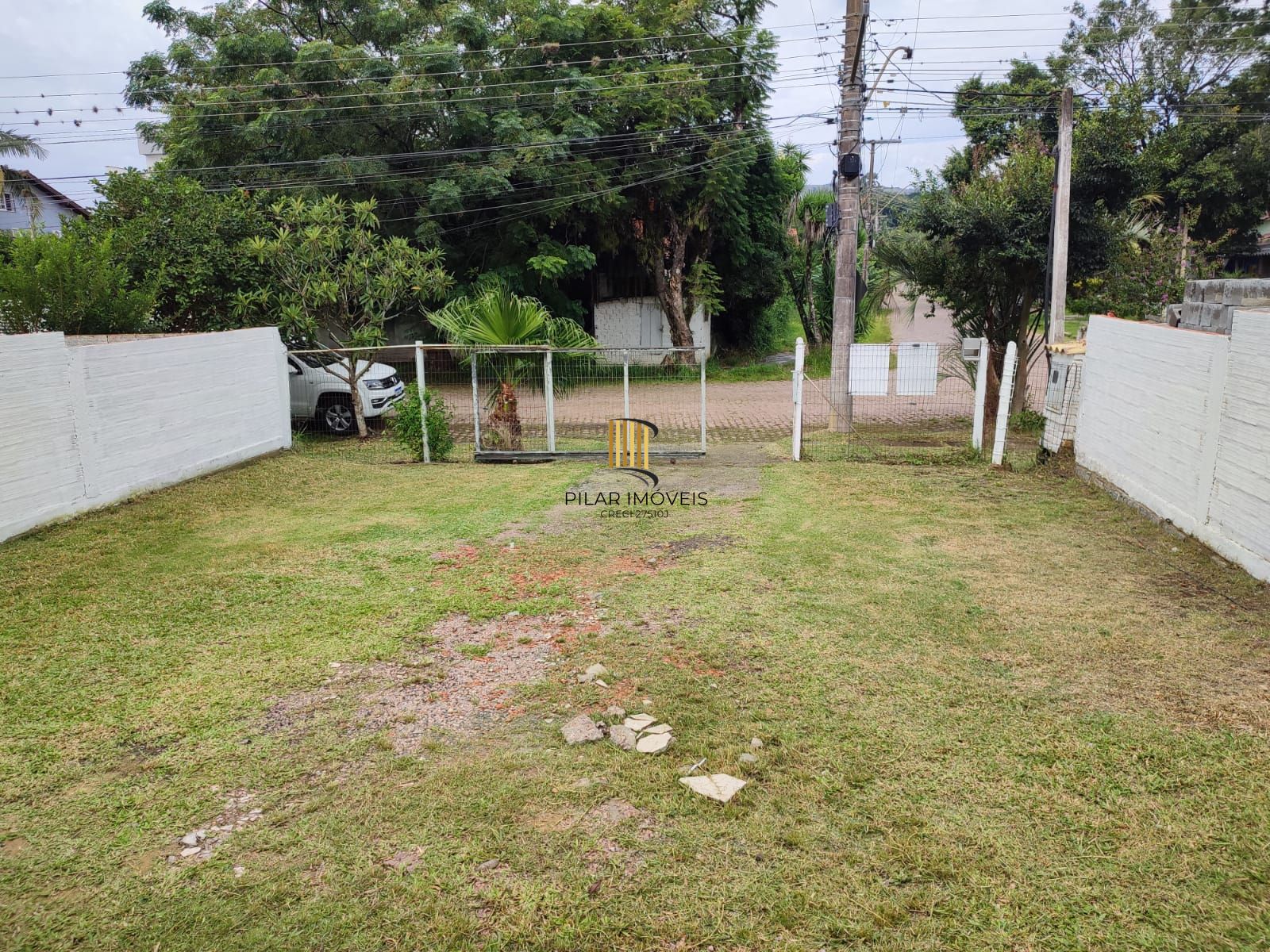 Casa 2 Dormitório(s) Bairro Ipanema