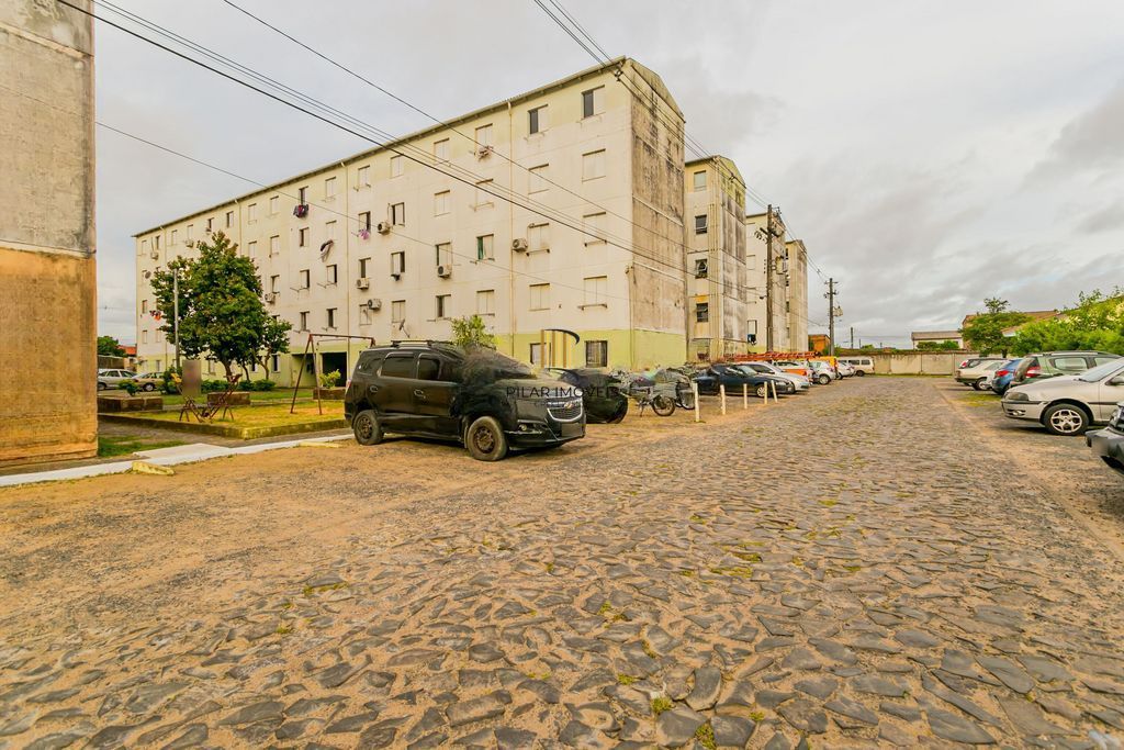 Apartamento 2 dormitórios no Rubem Berta - Porto Alegre