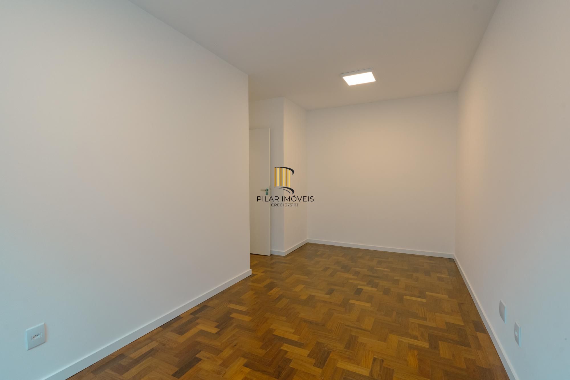 Apartamento de 2 dormitorios à venda em Higienópolis, Porto Alegre.