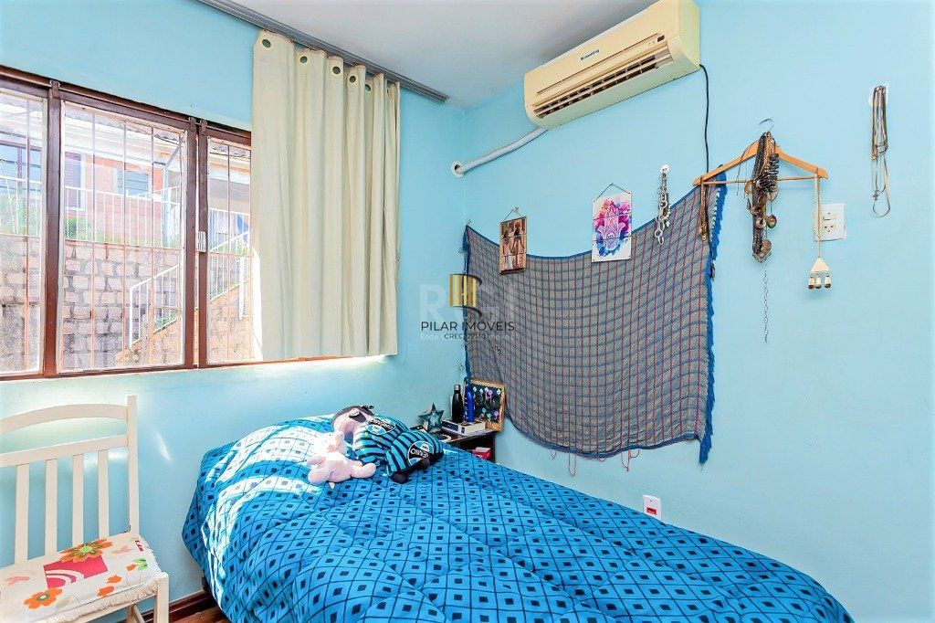 Casa para Venda - 165m², 3 dormitórios, 2 vagas - Partenon