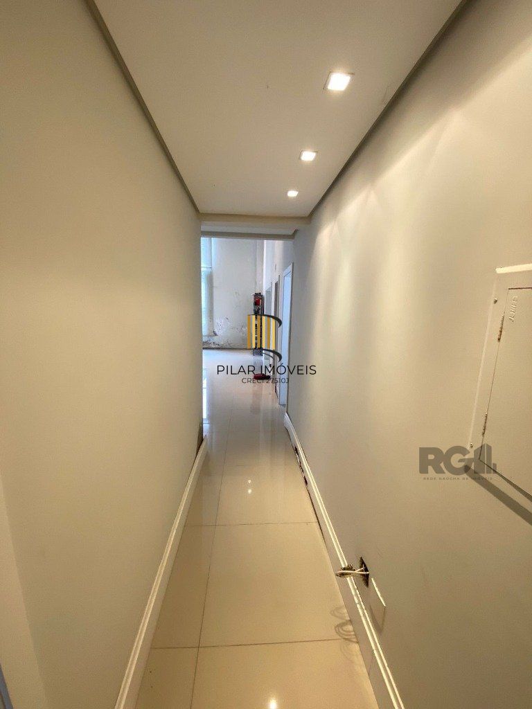 Casa 189m² - 3 suítes, piscina, 5 vagas no bairro Teresópolis