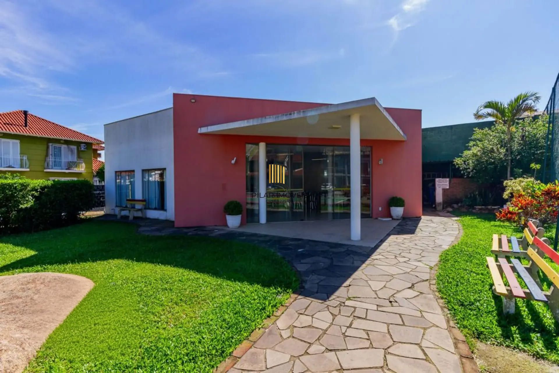 Casa em Condomínio de 3 dormitórios, no Bairro Ipanema