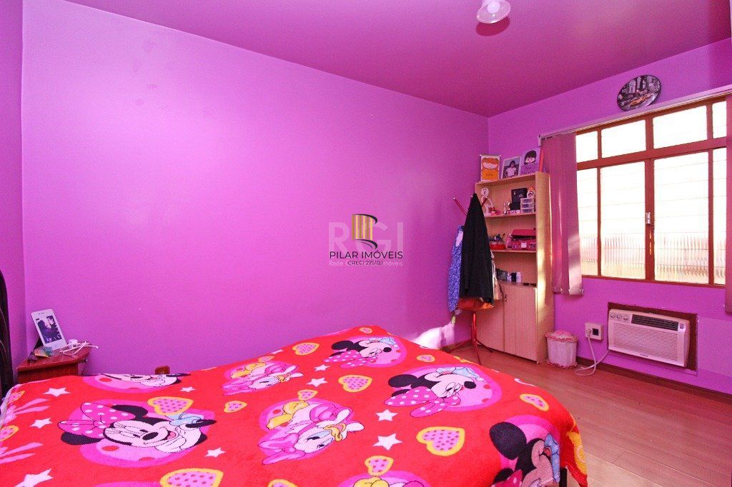 Casa para Venda - 280m², 4 dormitórios, sendo 1 suites, 4 vagas - Bom Jesus