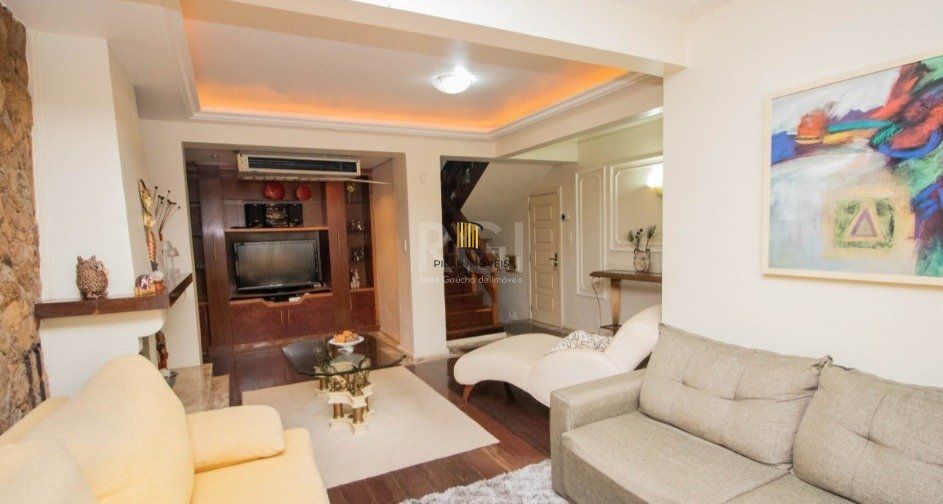 Casa para Venda - 169m², 3 dormitórios, sendo 1 suites, 4 vagas - Ipanema