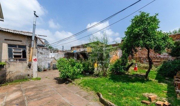 Casa para Venda - 113.55m², 4 dormitórios, 1 vaga - Sarandi