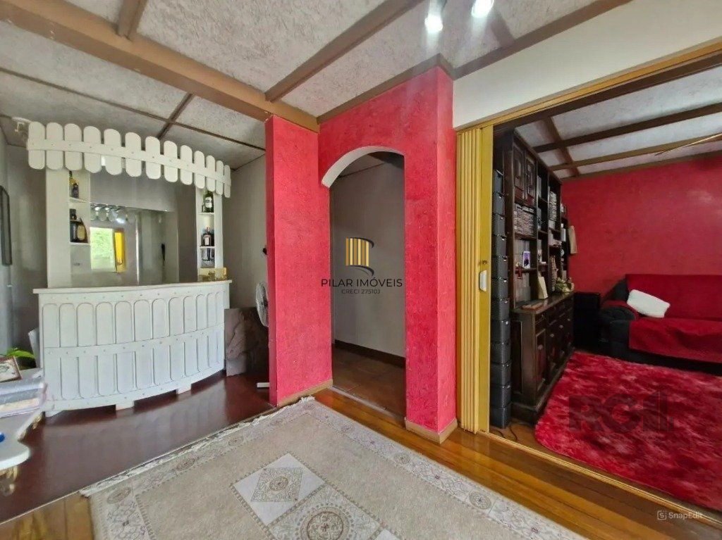 Casa com 4 dormitórios  no bairro Jardim Leopoldina