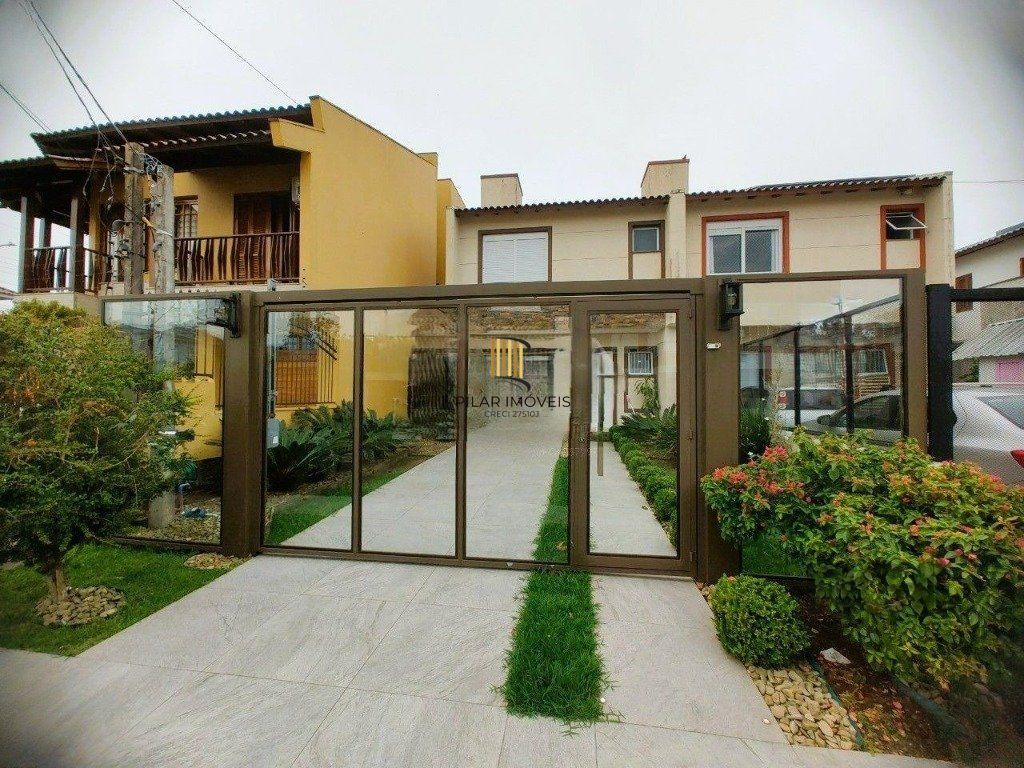Casa com 3 dormitórios no bairro hípica