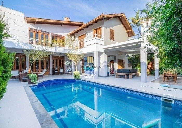 Excelente casa de  386m² com 04 dormitórios sendo 03 suítes. - Pilar Imóveis