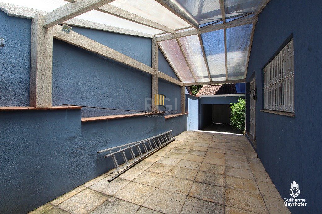 Casa para Venda - 393m², 4 dormitórios, sendo 2 suites, 4 vagas - Ipanema