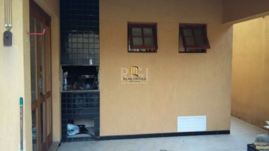 Casa 3 dormitórios no bairro Jardim  Botânico