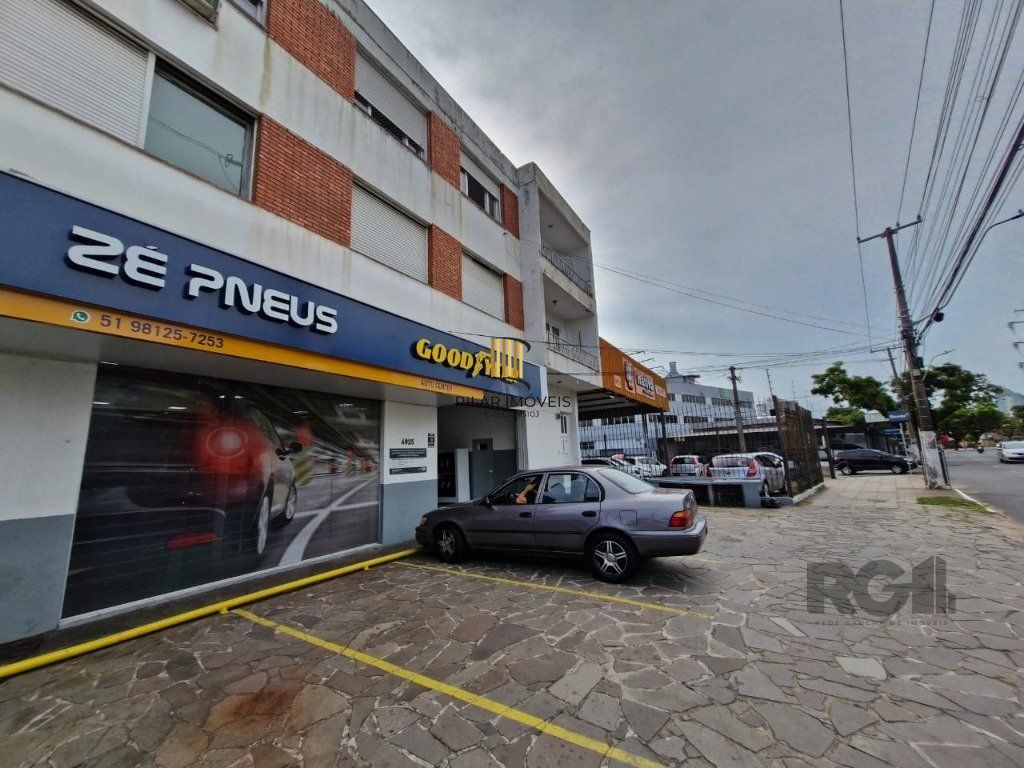 Apartamento 139m², com sacada na Av. Ipiranga próximo a PUC