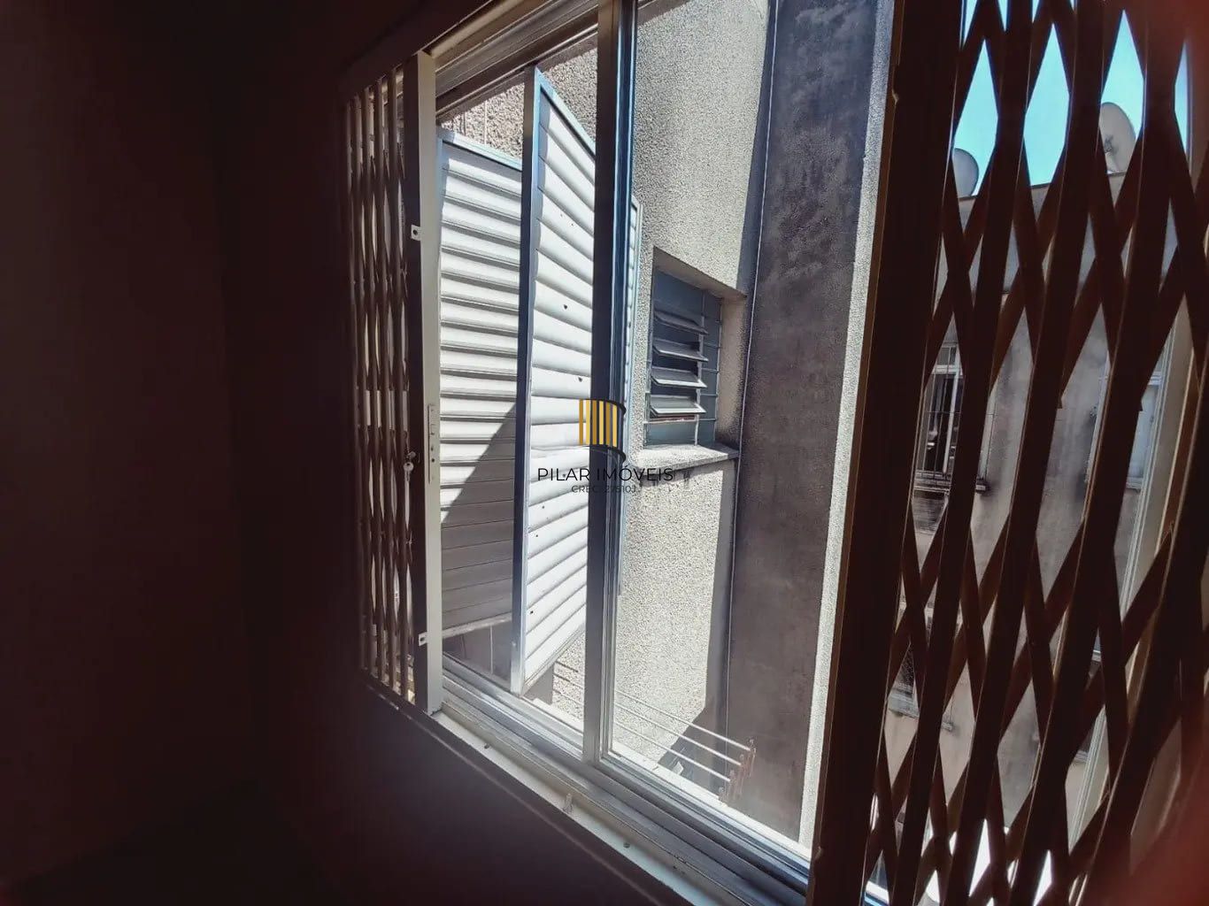 Apartamento com 1 dormitório e 38m² à venda no Bairro Cidade Baixa