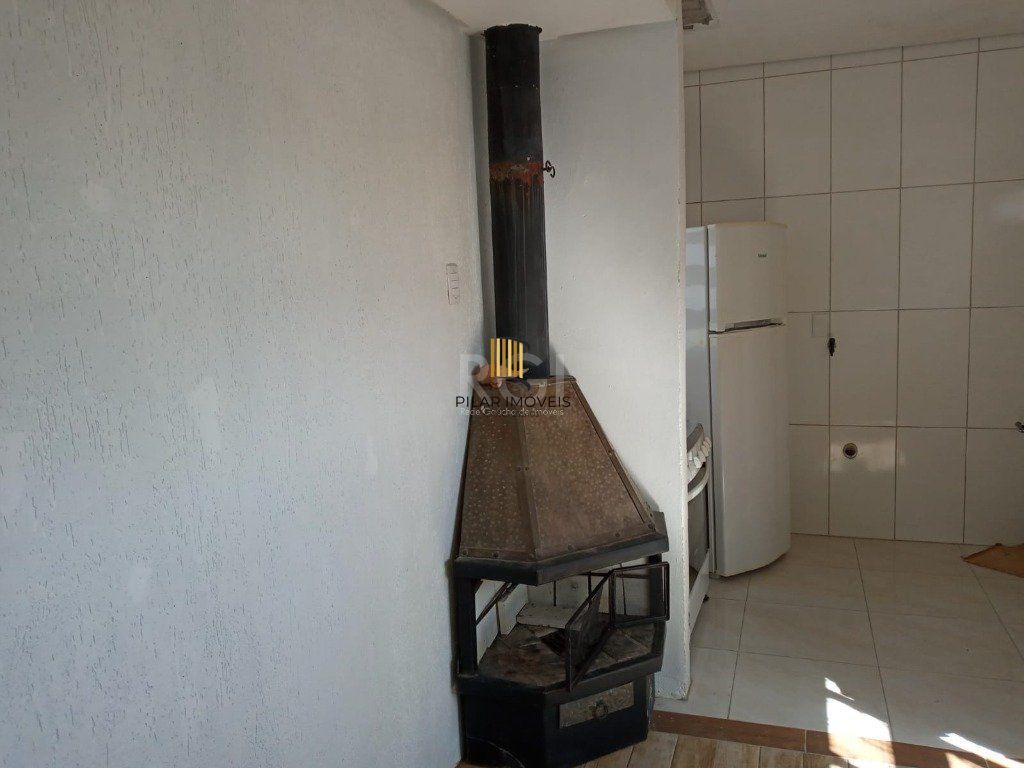 Casa para Venda - 384m², 3 dormitórios, sendo 1 suites, 3 vagas - Teresópolis