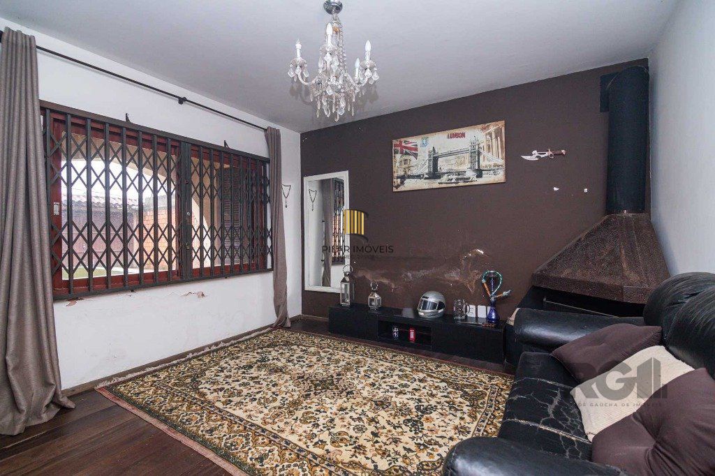 Casa 3 Dormitório(s) Bairro Sarandi