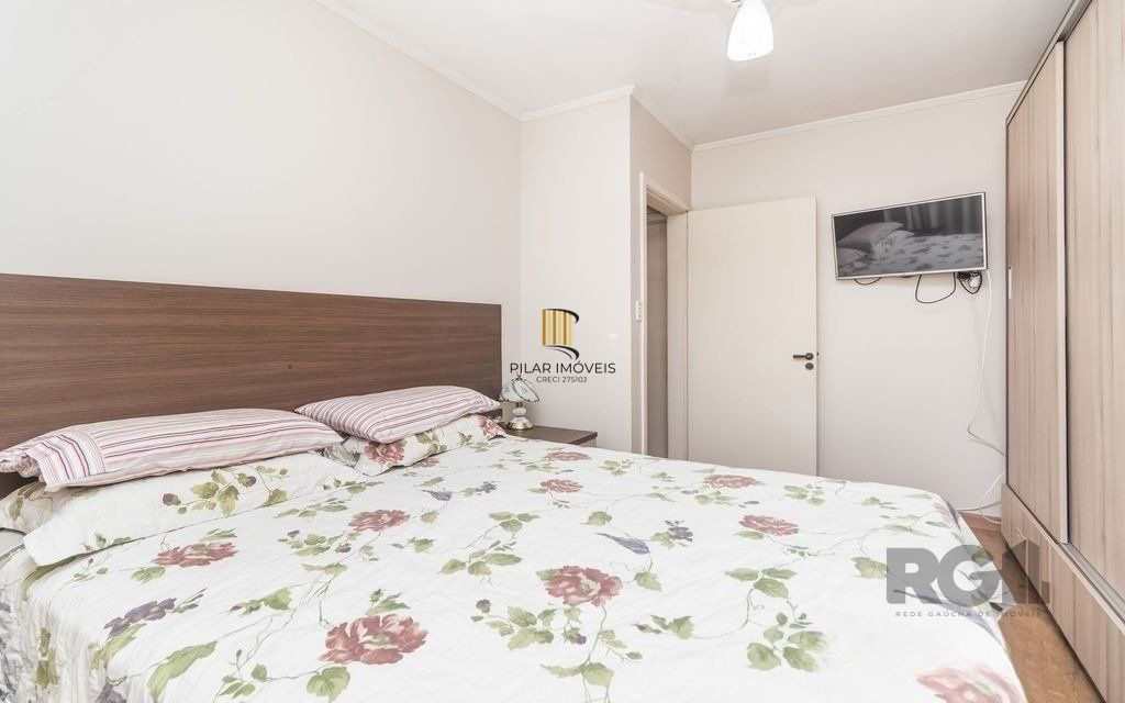 Cobertura 150m² - 3 dormitórios, 2 vagas no bairro Petrópolis