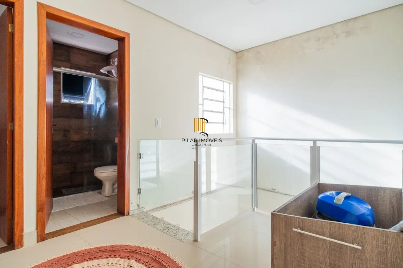Casa de 3 dormitórios à venda em Santa Tereza, Porto Alegre.