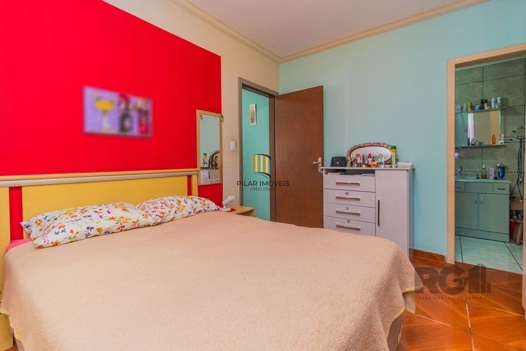 Casa com 4 dormitórios no bairro Santa Maria Goretti