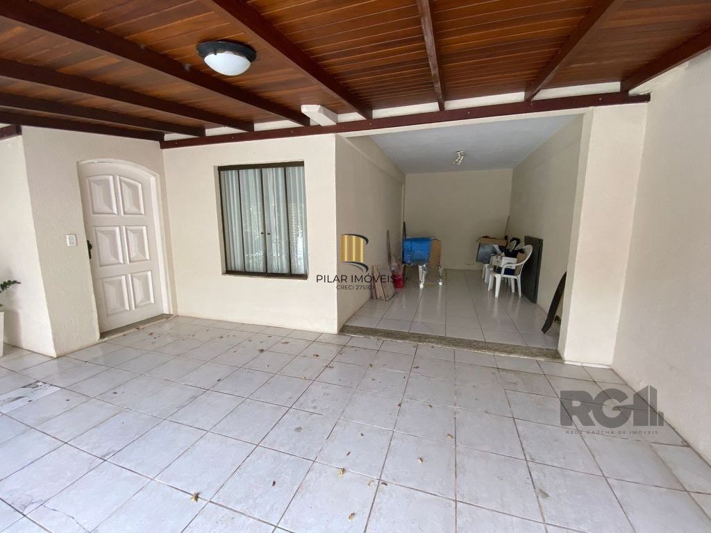 Casa de 5 dormitórios, bairro Jardim Floresta