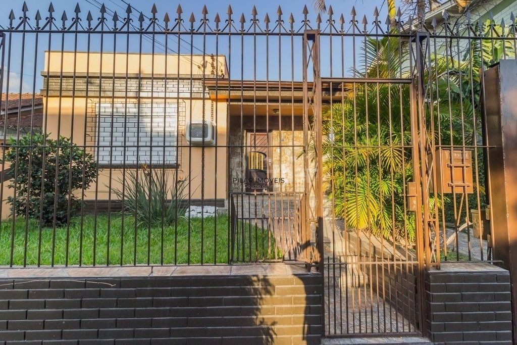 Casa de 3 quartos à venda Rua Rodrigues da Costa, Sarandi - Porto Alegre