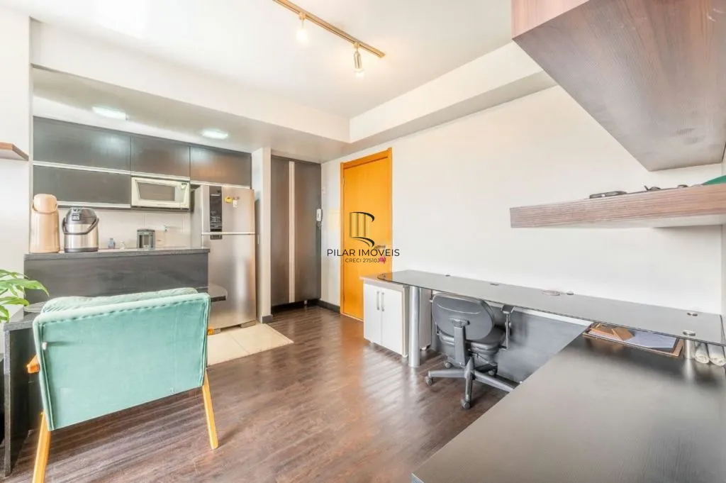 Apartamento de 1 dormitório à venda no Bairro Três Figueiras - Porto Alegre