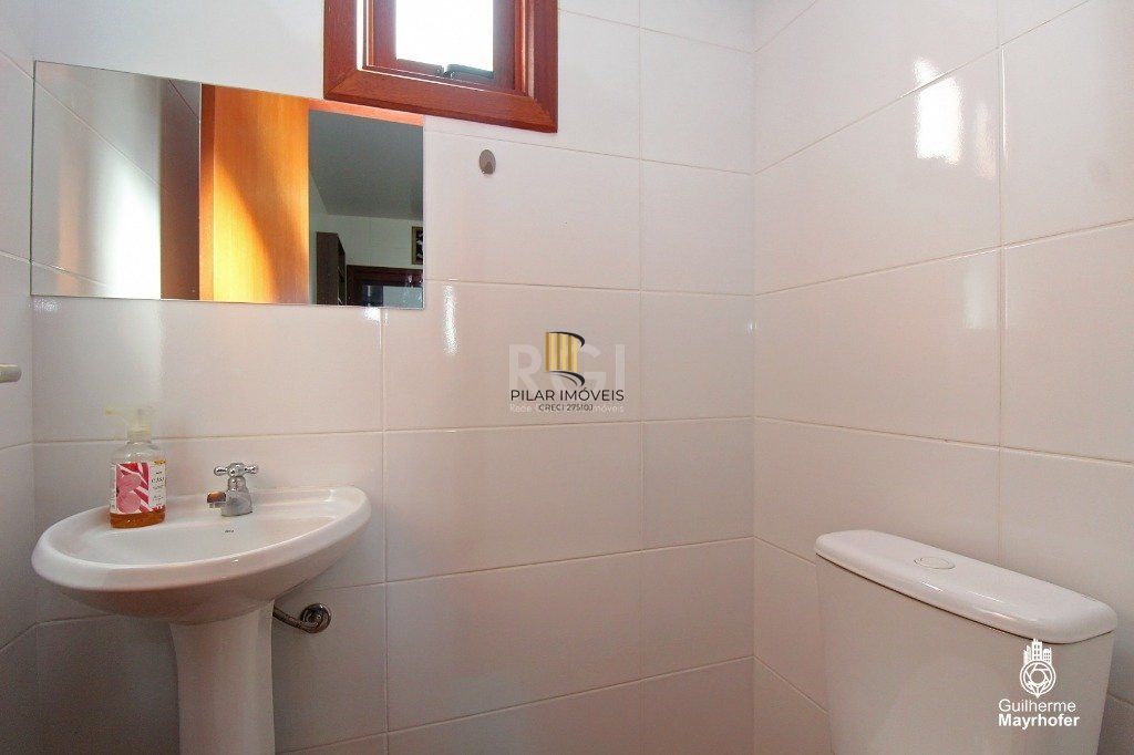 Casa para Venda - 212m², 3 dormitórios, 2 vagas - Medianeira