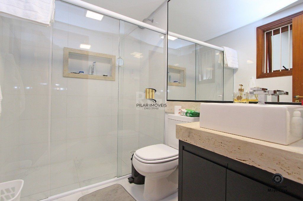 Casa para Venda - 445.52m², 4 dormitórios, sendo 4 suites, 4 vagas - Teresópolis
