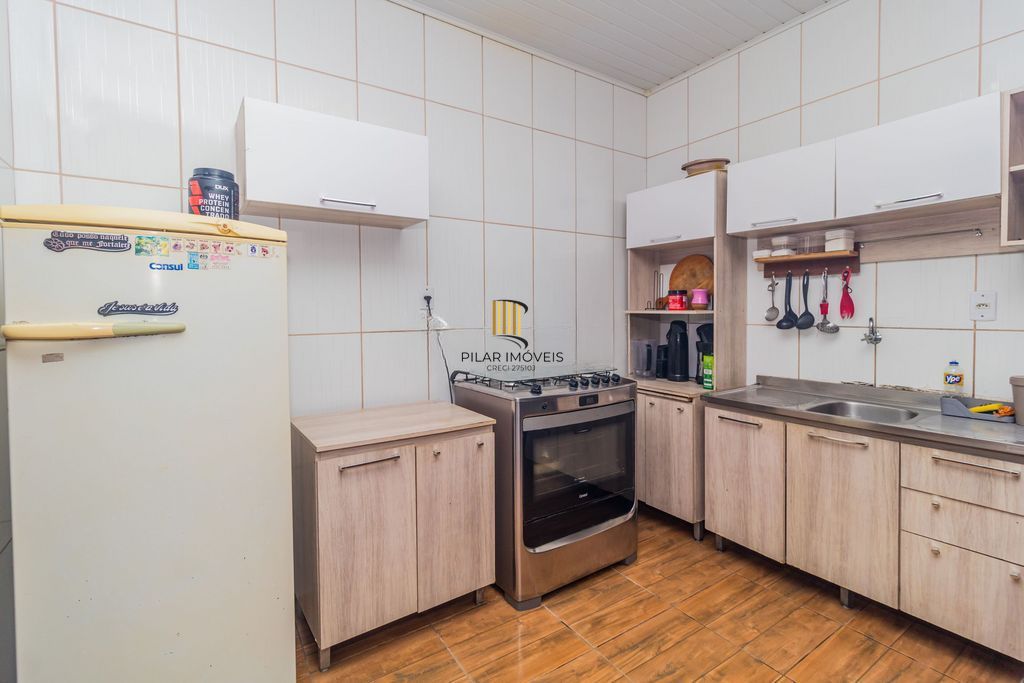 Casa 3 dormitórios à venda no Bairro Restinga - Porto Alegre