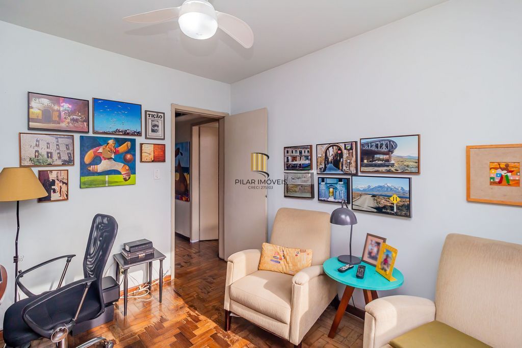 Apartamento 3 dorms à venda Rua Felipe Camarão, Rio Branco - Porto Alegre
