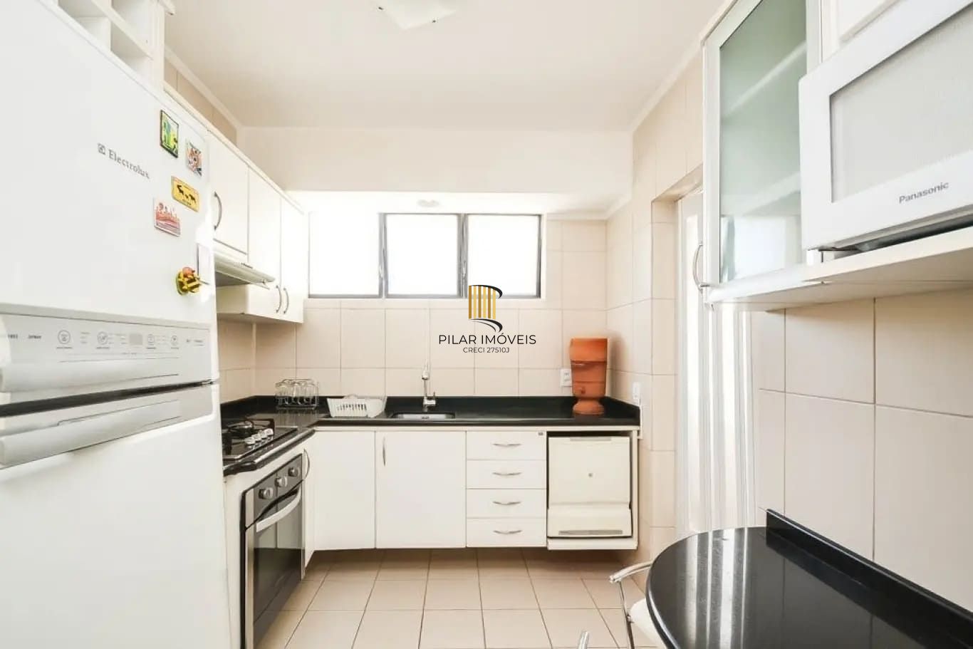 Apartamento com 3 dormitórios no bairro Menino Deus, Porto Aelgre