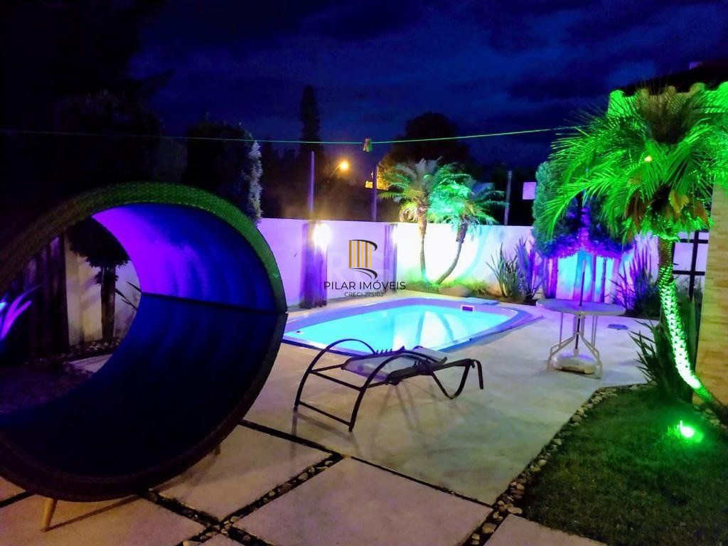 Casa para Venda - 160.78m², 4 dormitórios, sendo 2 suites, 5 vagas - Centro