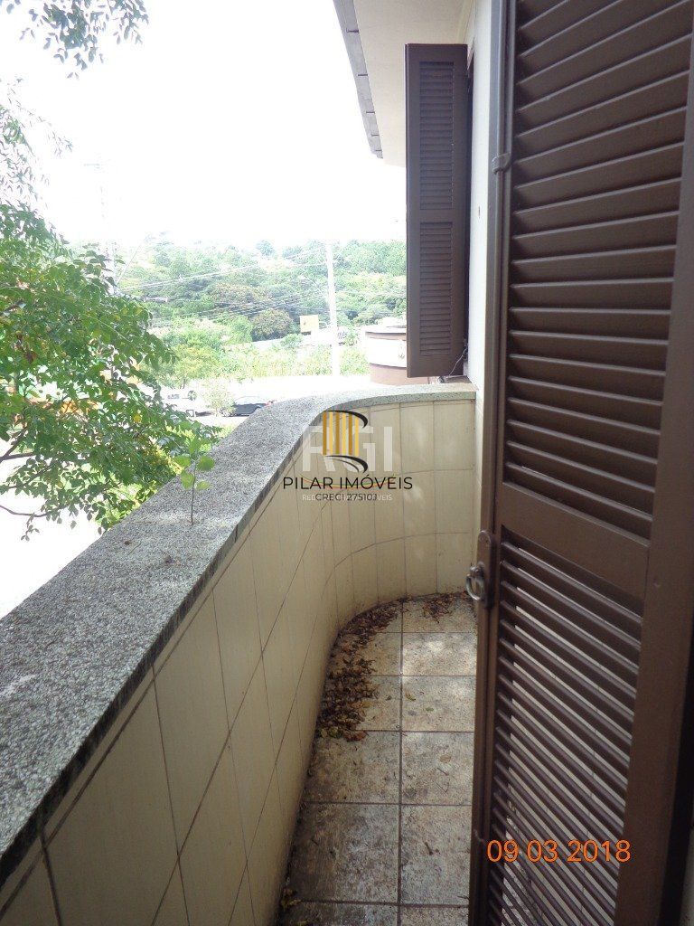Predio para Venda - 400m², 0 dormitórios, Petrópolis