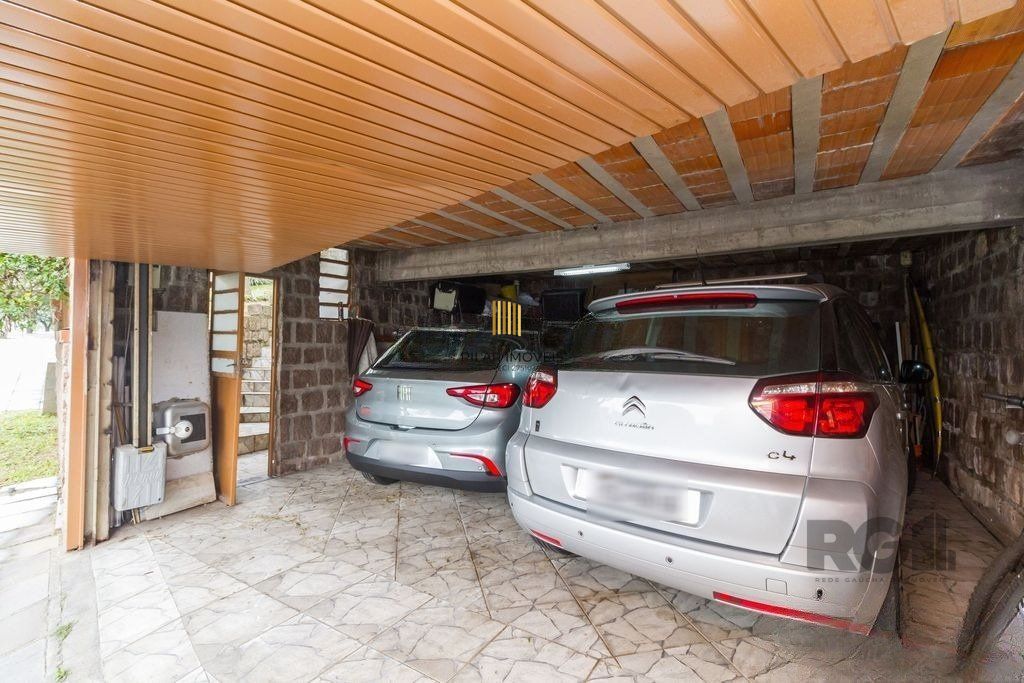 Casa 4 dormitórios no bairro Espírito Santo