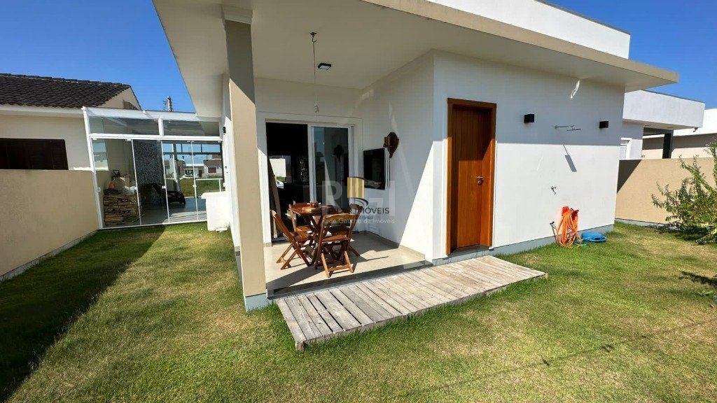 Casa de Condomínio 3 dormitórios no bairro Bella Torres