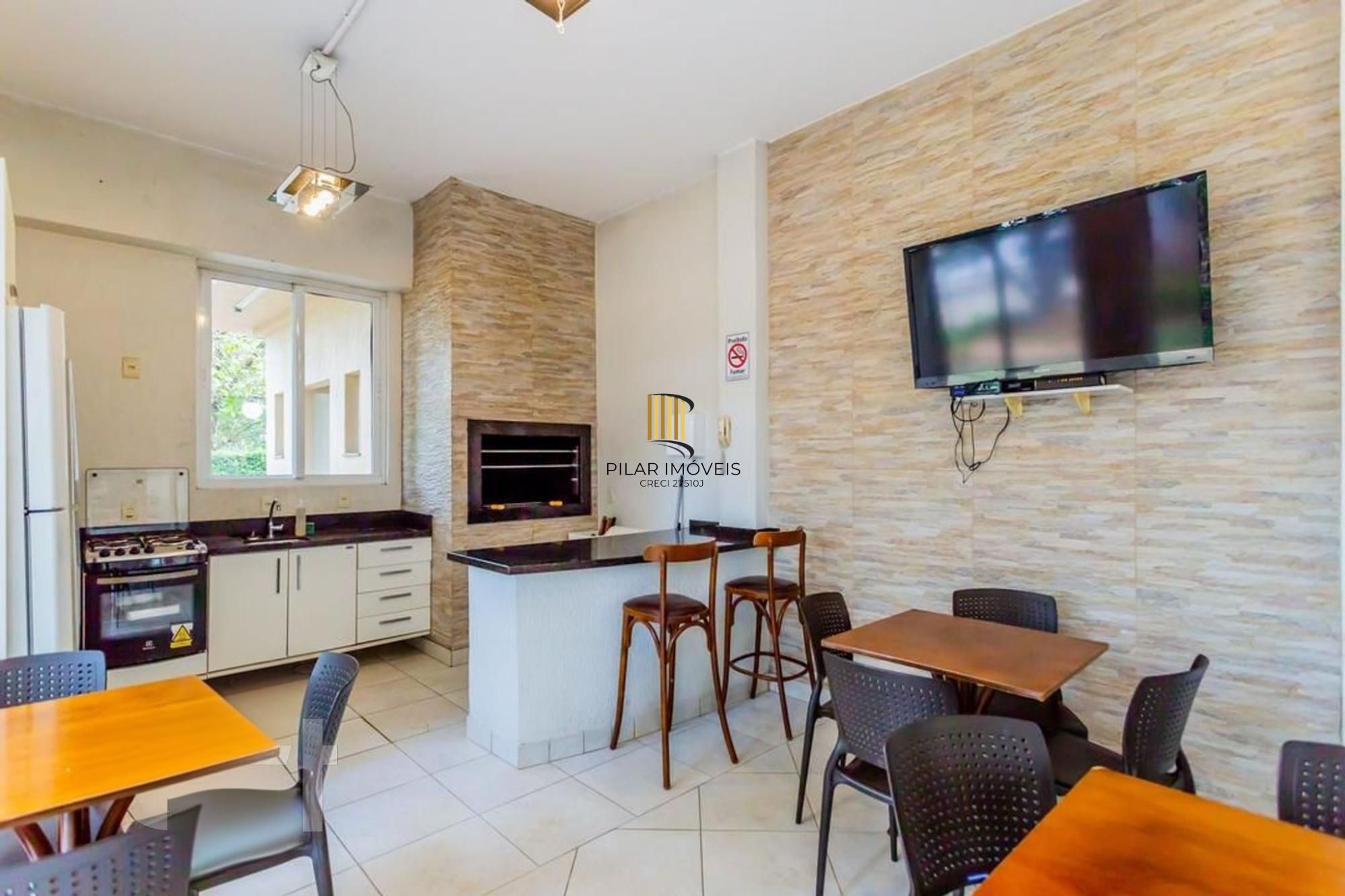 Apartamento de 3 dormitórios à venda em Passo D'areia, Porto Alegre.