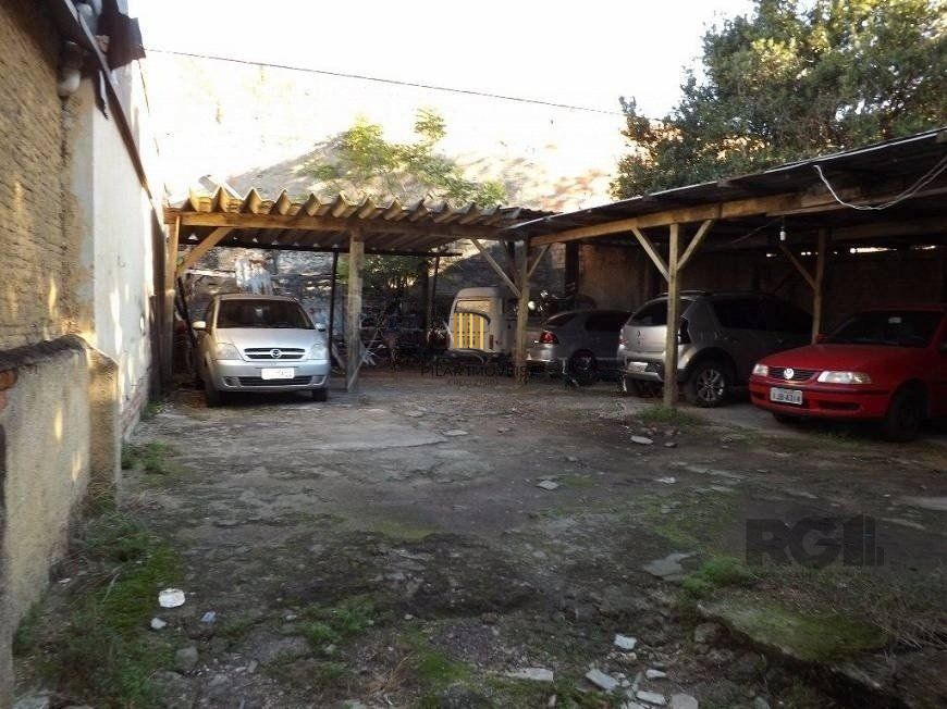 Amplo terreno com 483,22m² no bairro São Geraldo.