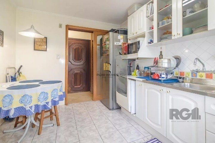 Apartamento 3 dormitórios no bairro Cristal