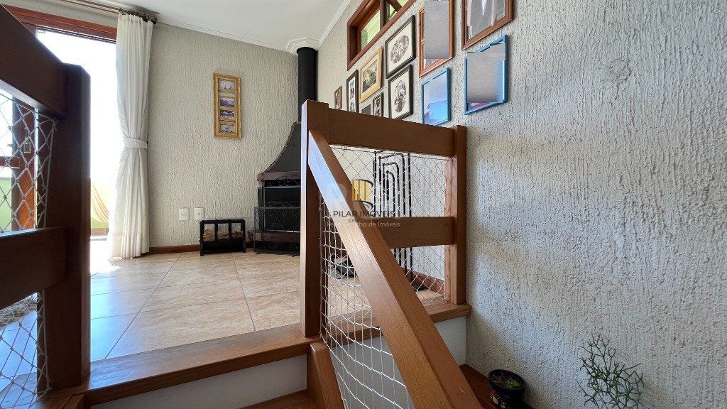 Cobertura para Venda - 211m², 3 dormitórios, sendo 1 suites, 2 vagas - Jardim Lindóia