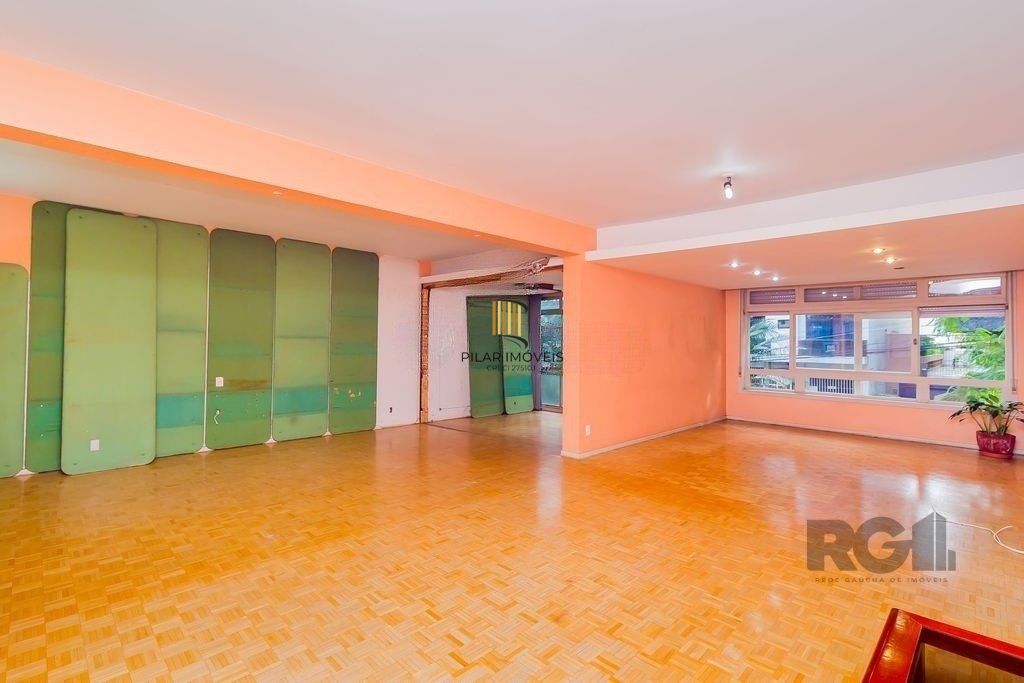 Apartamento de 3 dormitórios, bairro Bom Fim