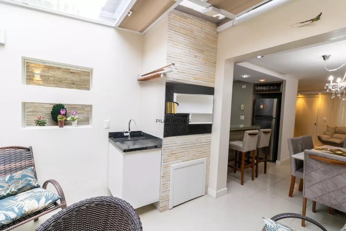 Casa de condomínio com 150m², 3 quartos e 2 vagas