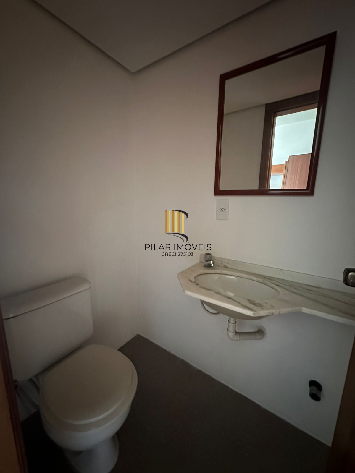 Sala Comercial no bairro Petrópolis em Porto Alegre para Alugar