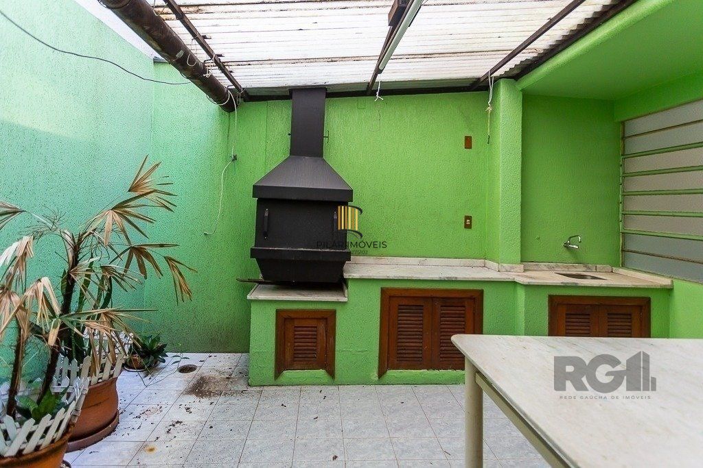 Excelente apartamento de 83m² com 2 dormitórios no bairro Navegantes.