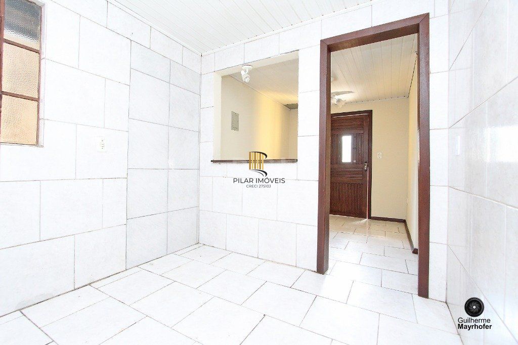 Casa para Venda - 150m², 2 dormitórios, 2 vagas - Nonoai