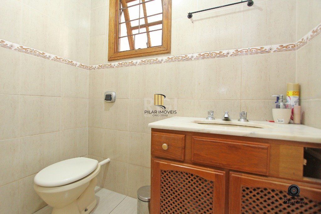 Casa para Venda - 400m², 5 dormitórios, sendo 1 suites, 3 vagas - Jardim Itu Sabará