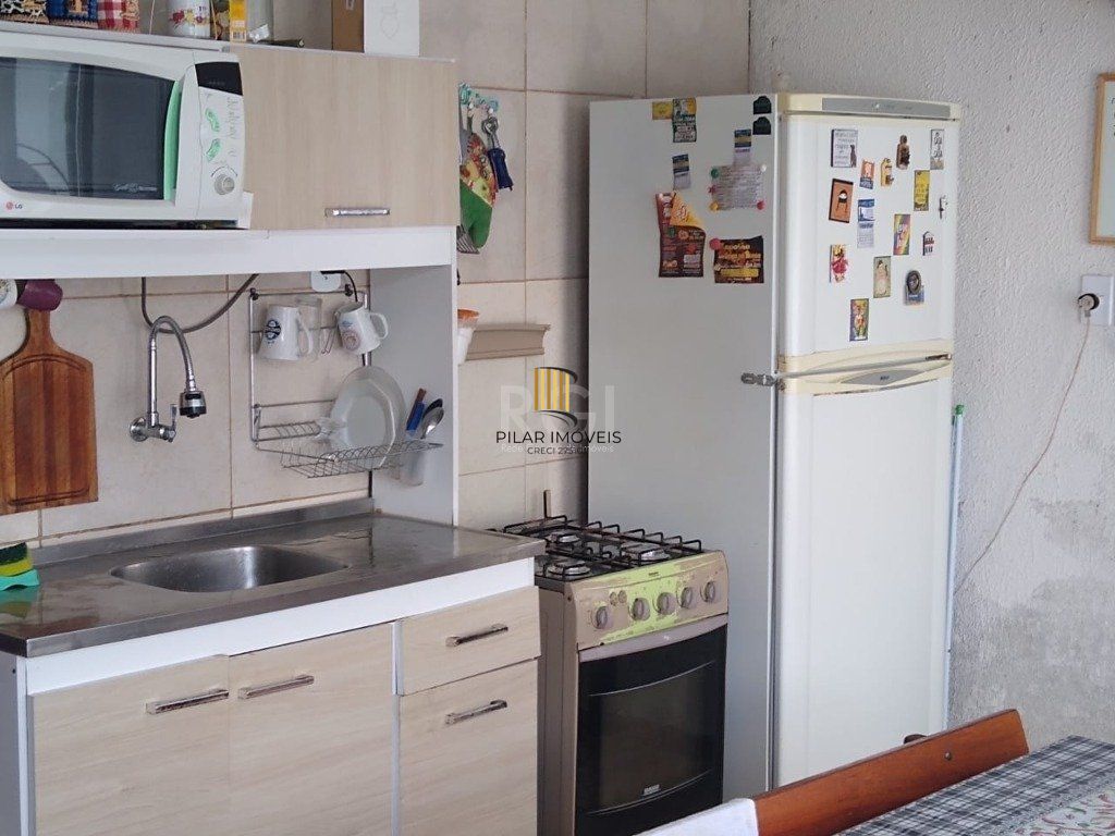 Casa para Venda - 240m², 3 dormitórios, 3 vagas - Teresópolis