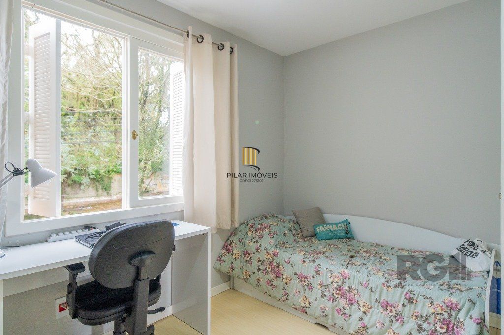 Casa em condomínio de 127m² no bairro Teresópolis