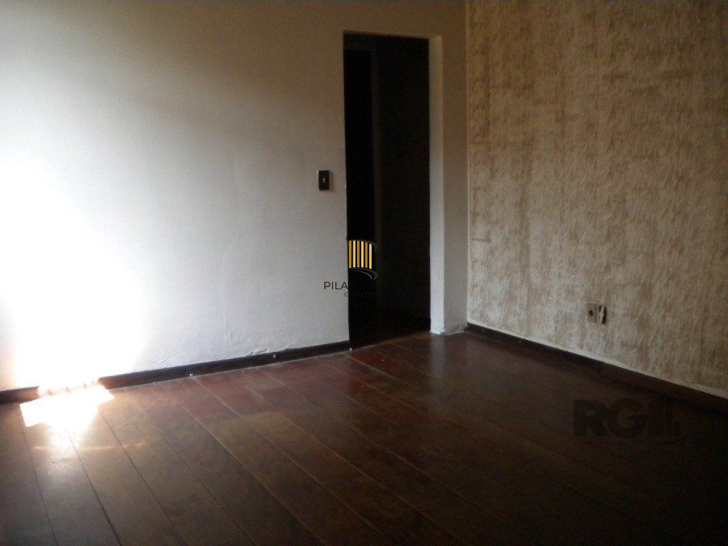 Casa com 3 quartos, 1 vaga e 110m² Travessa  Ouvidor - Santo Antônio, Porto Alegre