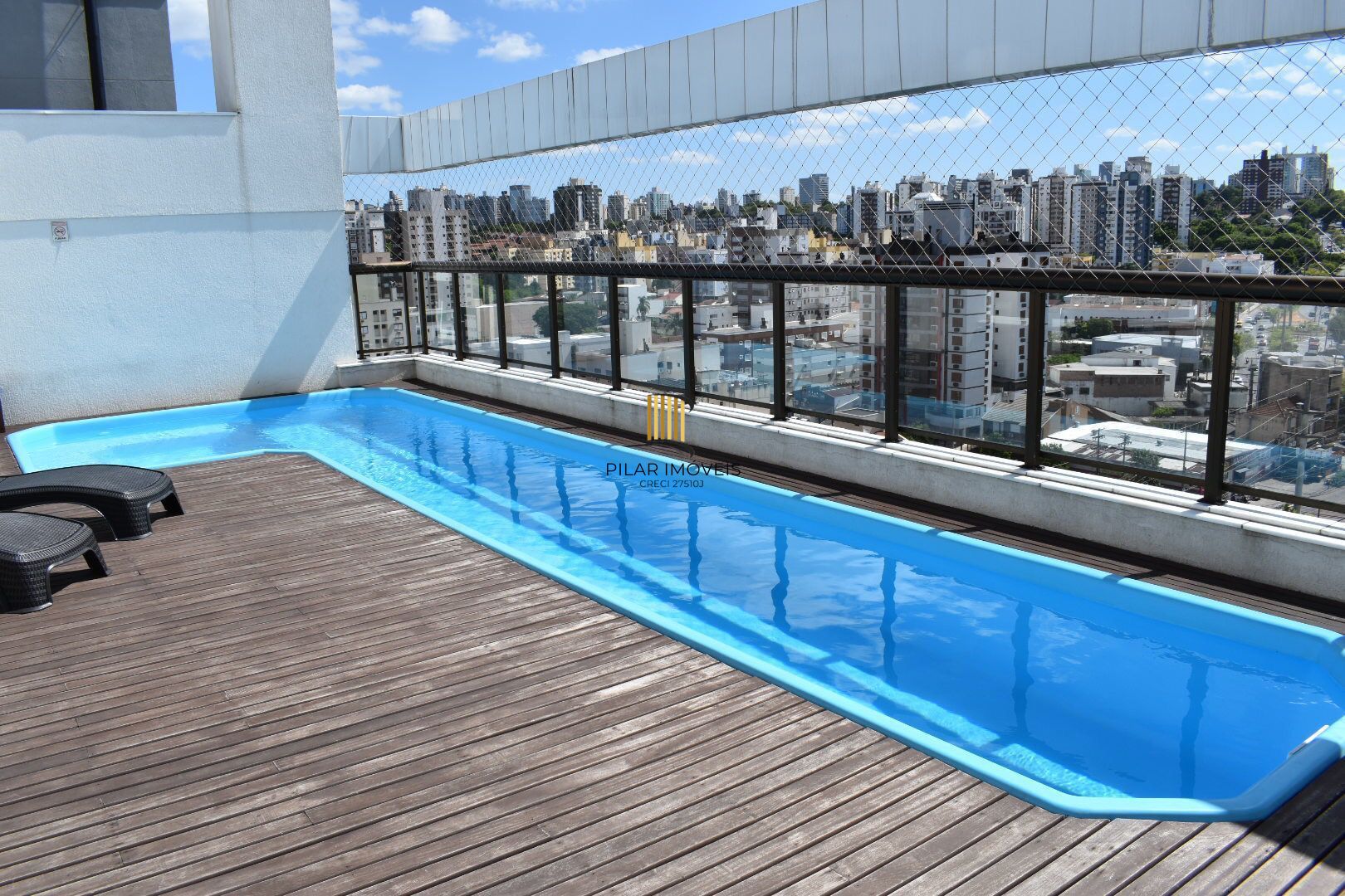 Apartamento com 3 quartos e 79m² à venda em Passo da Areia, Porto Alegre. Rua Bezerra De Menezes, Passo Da Areia, Porto Alegre - Pilar Imóveis