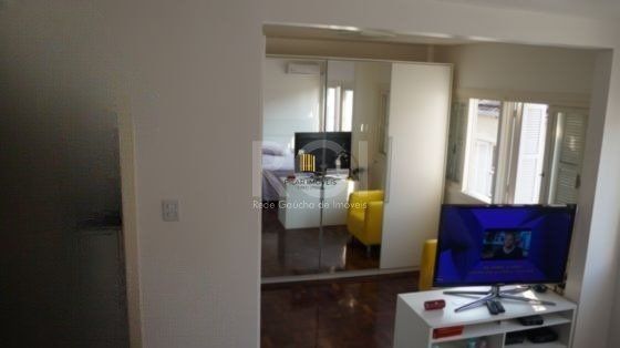 Apartamento para Venda - 77m², 3 dormitórios, Petrópolis