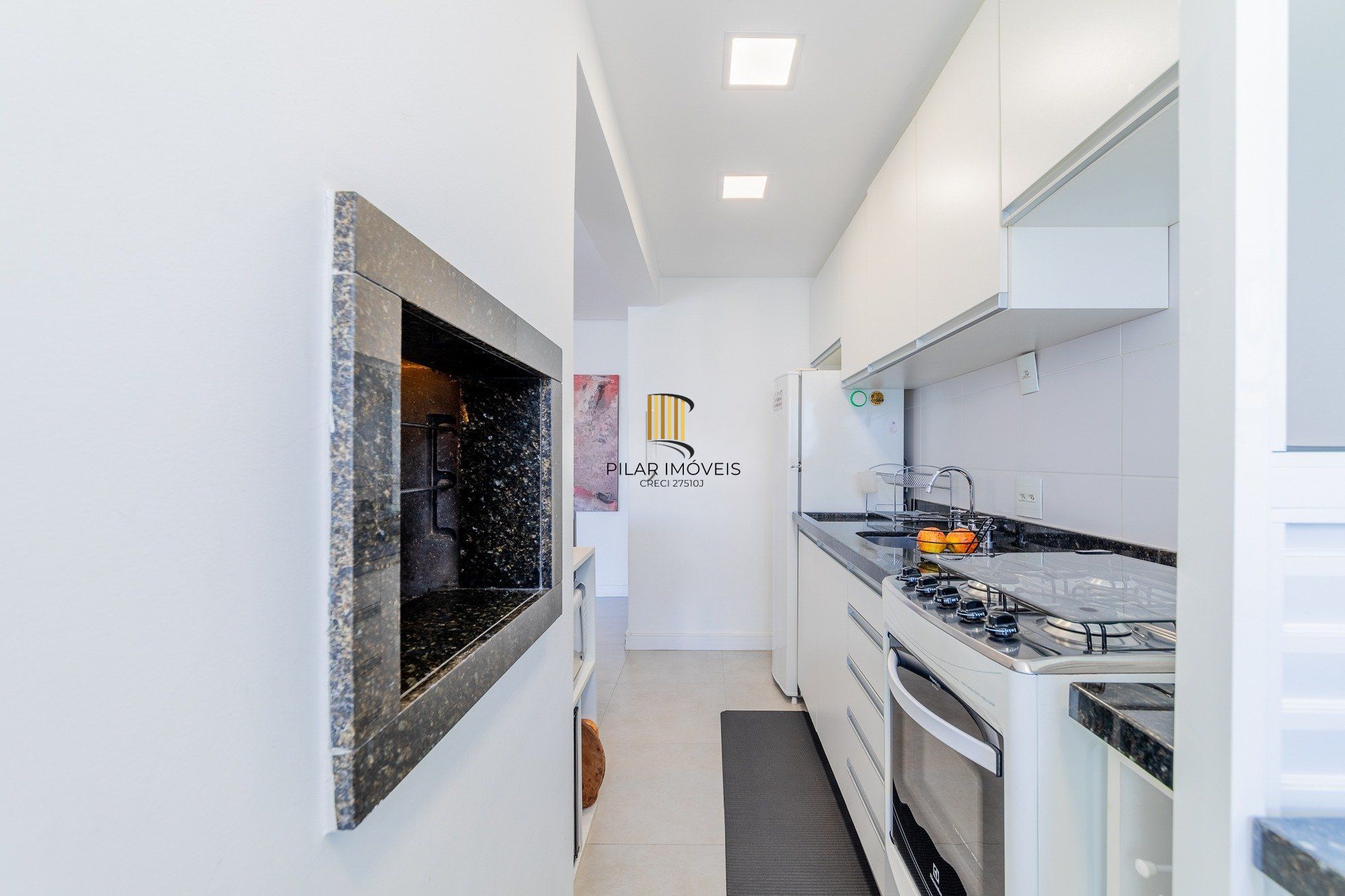 Apartamento com 3 quartos e 79m² à venda em Passo da Areia - Rua Bezerra De Menezes, Passo Da Areia, Porto Alegre